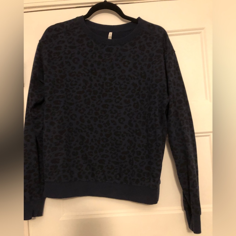 Navy with black leopard print long sleeve top size S
